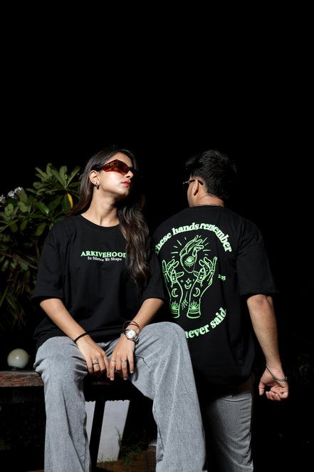 Remember in Silence Oversized Tee (Black)