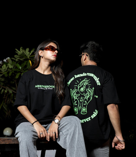 Remember in Silence Oversized Tee (Black)